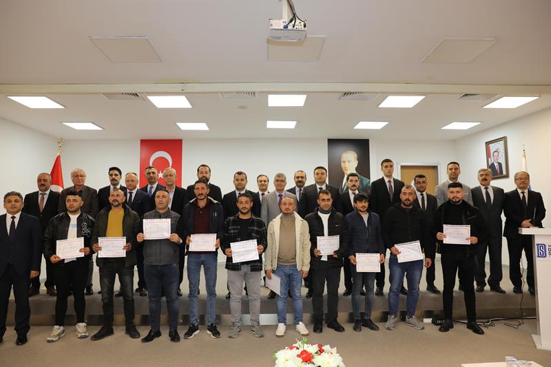 Valimiz Sayın Cahit ÇELİK, Denetimde Serbestlikten Yararlanan Eski Hükümlülerin İş Kurması İçin Düzenlenen Hibe Destek Programına Katıldı 